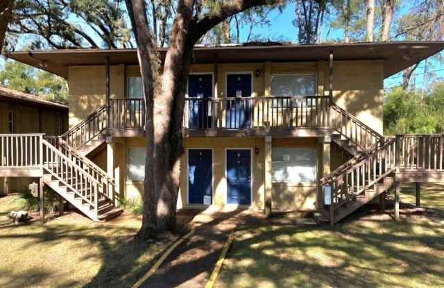 2304 Columbia Court unit: D photos photos