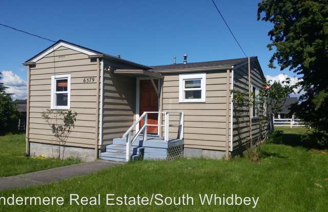 6579 Simmons - 6579 Simmons Drive, Clinton, WA 98236