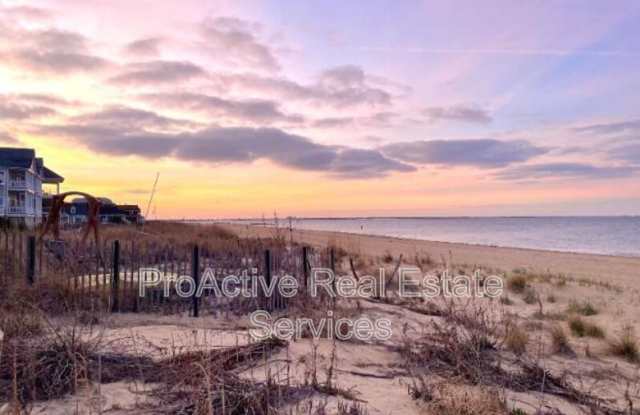 1976 East Ocean View Ave Gallery 3