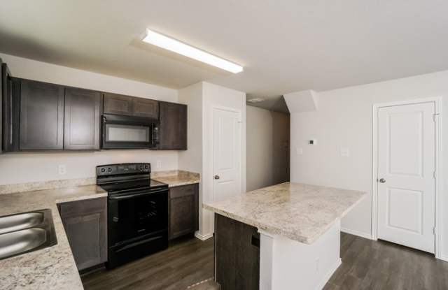9411 Dogwood Hill photos photos