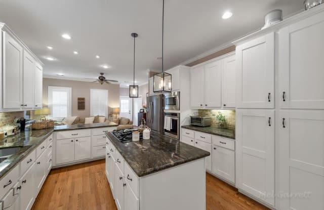4407 Greeley Street - 4407 Greeley Street, Houston, TX 77006