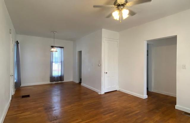 3 Bedroom Single Family Home with Gleaming Wood Floors Could Be Yours! - 1401 West Avenue, Goshen, IN 46526