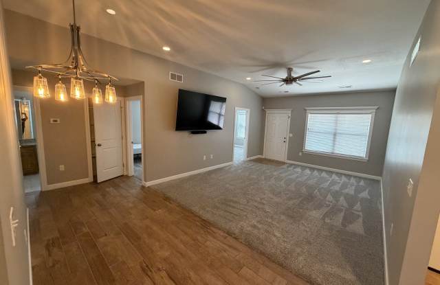 451 Ash Court Gallery 4