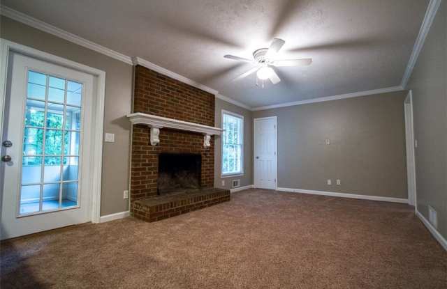172 Laurelwood Lane Gallery 4