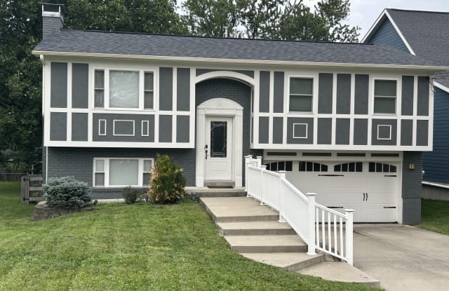 7316 Iuka Avenue - 7316 Iuka Avenue, Madeira, OH 45243