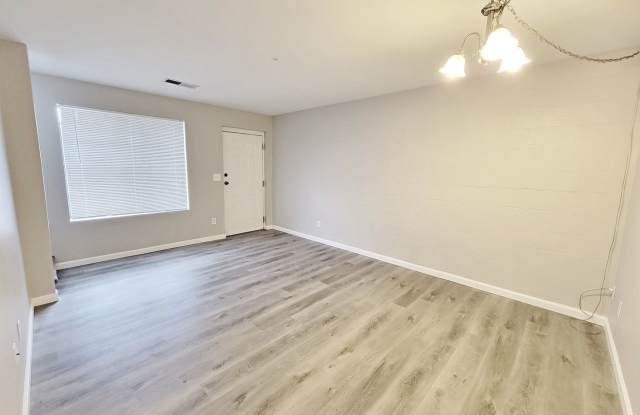 Move-in Special $500 off first month's rent!! 3 Bedroom 3 Full Bath Townhouse, with Large Loft photos photos