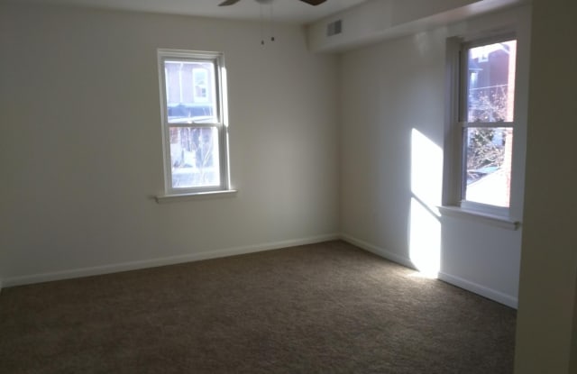 547 WASHINGTON AVENUE Gallery 2