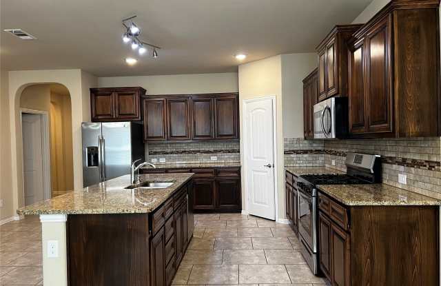 803 Valor Court Gallery 4