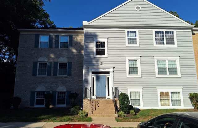 12219 CHAUCER Lane Gallery 1
