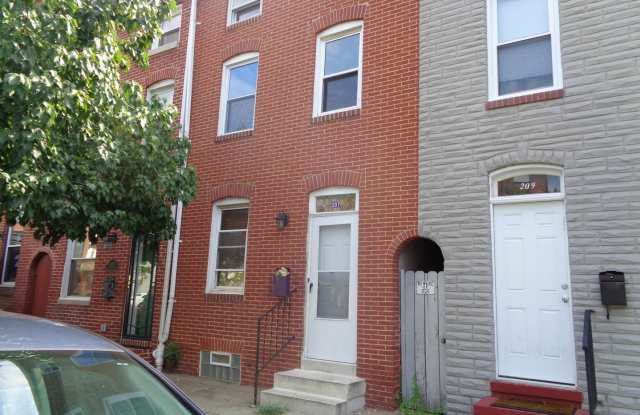 207 S. Ann St - Huge 3 bed, 2 bath Townhouse in Fells Point - 207 South Ann Street, Baltimore, MD 21231