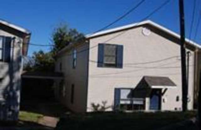 924-926 N Oakland Avenue photos photos