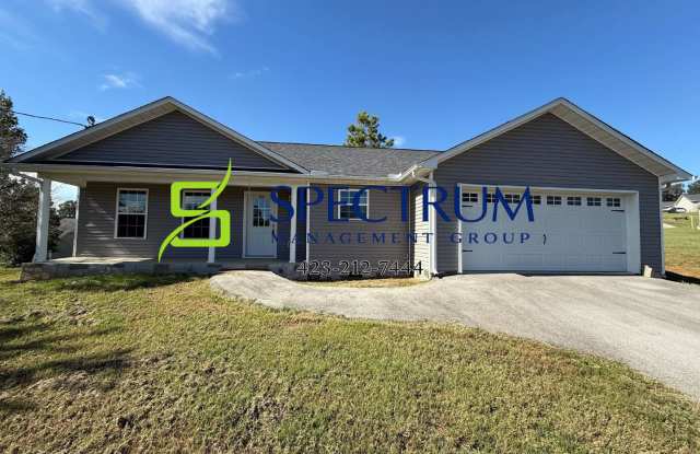 Single Family Home in White Pine TN Gallery 1
