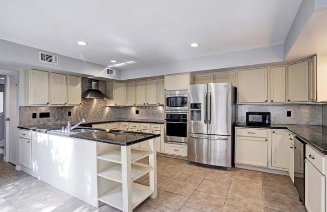 1379 Chardonnay Drive - 1379 Chardonnay Drive, Houston, TX 77077