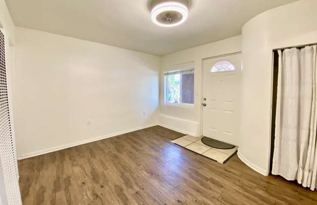 2966 E St Gallery 2