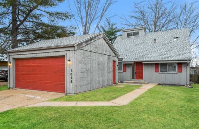 1612 Award Drive photos photos