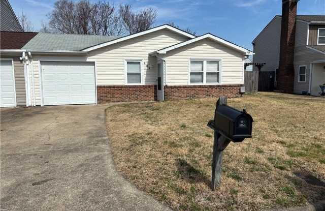 908 Dixie DR photos photos