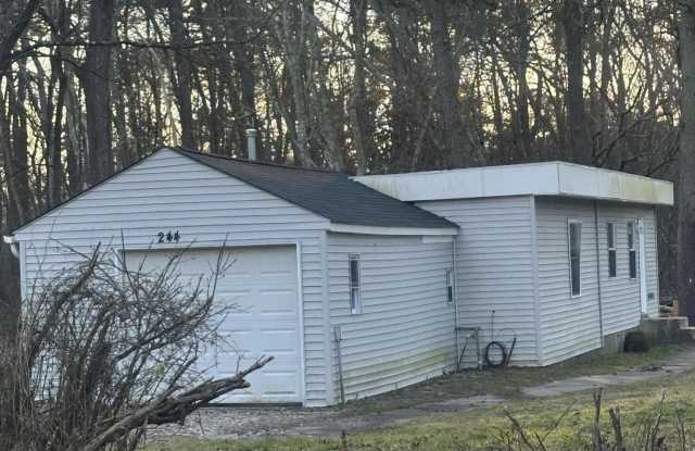 244 Perrineville Road - 244 Perrineville Road, Ocean County, NJ 08527
