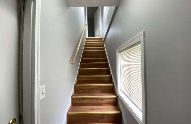 3854 1/2 S Sherman Drive Gallery 3