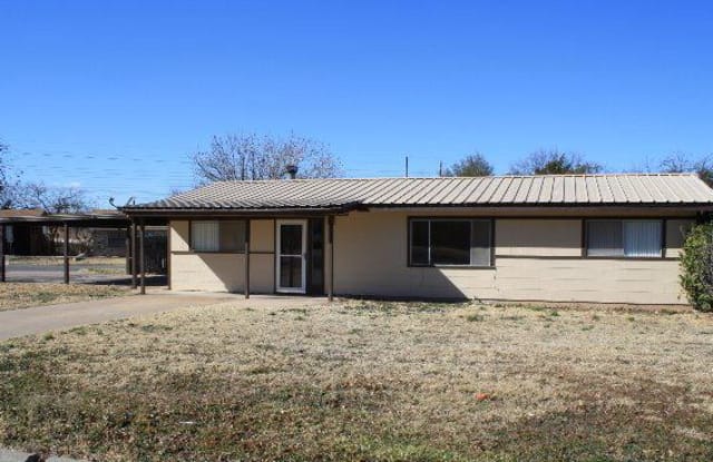 2820 Jomar St - 2820 Jamar St, San Antonio, TX 78226