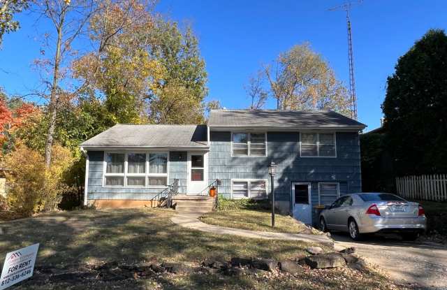 Available August 2027;  Monthly rent $3,000 (Near Bryan Park) Gallery 3