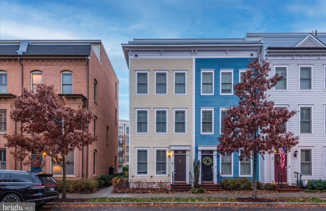 924 N ALFRED STREET - 924 North Alfred Street, Alexandria, VA 22314