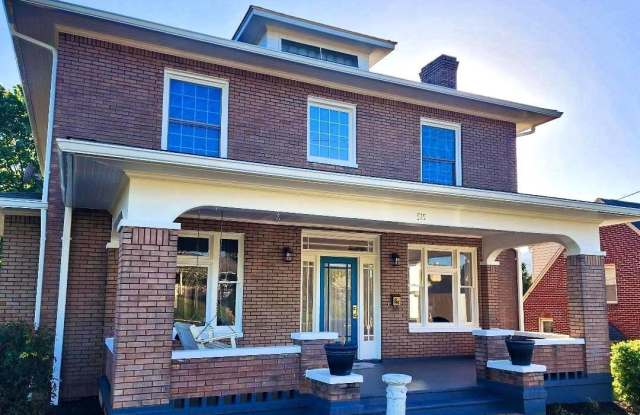 515 FOURTH ST photos photos 515 FOURTH ST photos photos