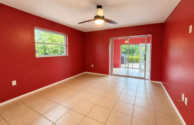 1937 SE 37th St Gallery 3