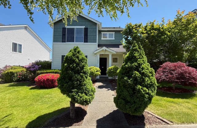 1882 Hoffman Hill Blvd 2 Bedroom 2.5 bath home - 1882 Hoffman Hill Boulevard, DuPont, WA 98327