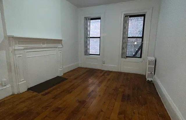 500 West 48th Street photos photos
