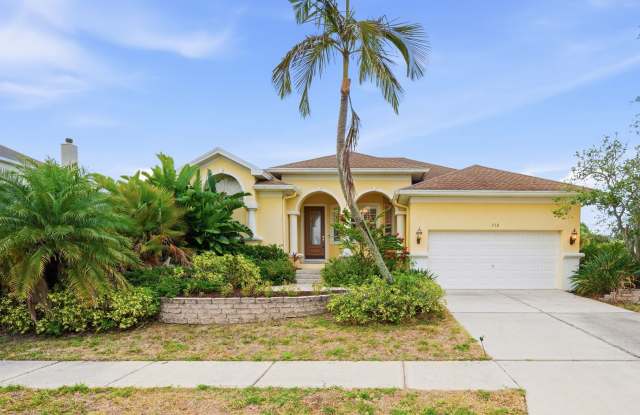 Comfortable 3BR Home with Pond Views & Bonus Florida Room! photos photos
