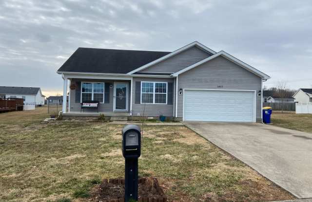 3 Bed/2 Bath Home with 2 Car Garage Gallery 1