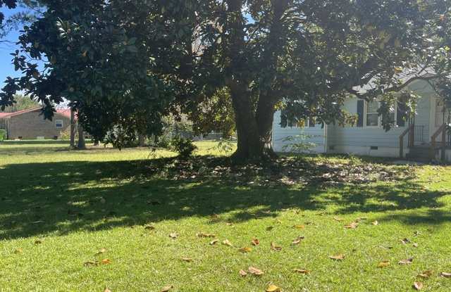 212 Forest Hill Drive Gallery 3