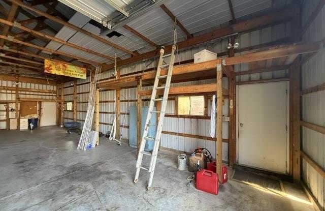 438 PENNSY Road Gallery 3