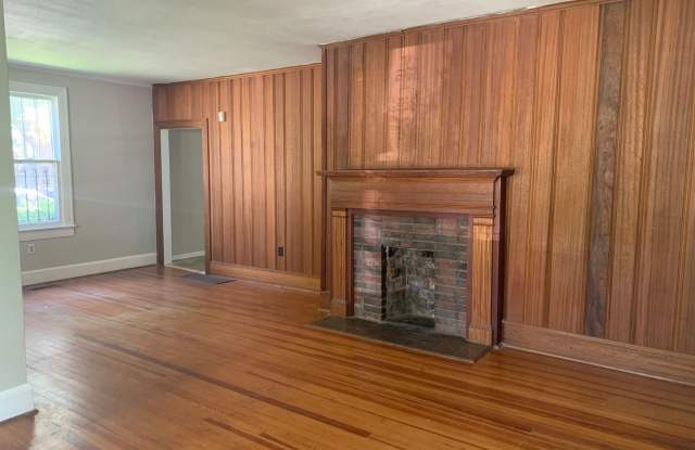 731 Keith Avenue Gallery 3