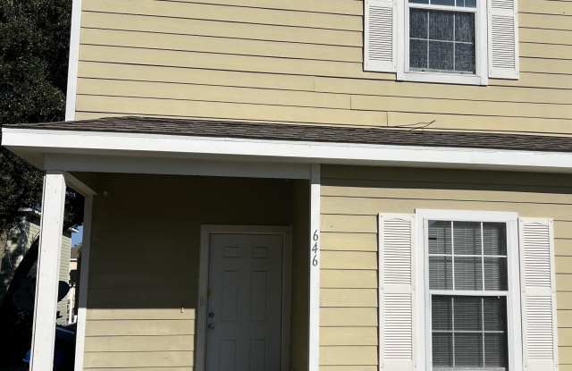 646 Layton Cove photos photos