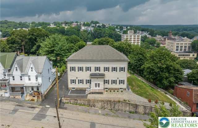 418 W Race Street unit: 3 - 418 West Race Street, Pottsville, PA 17901