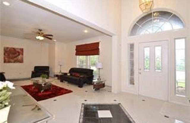 5828 Mossbrook Trail Gallery 3