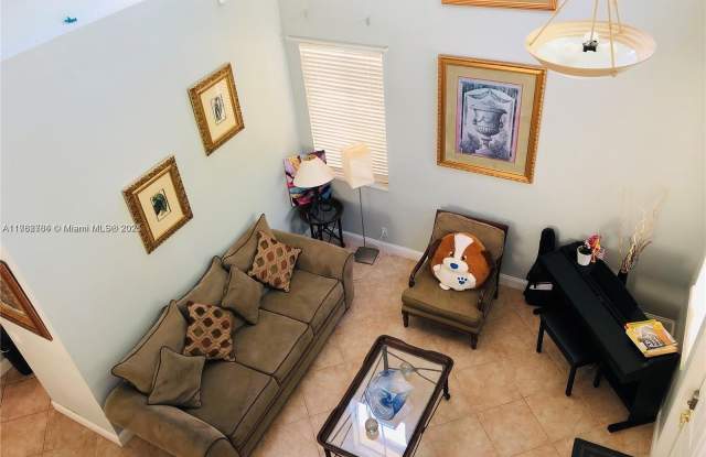 1510 Zenith Way Gallery 4