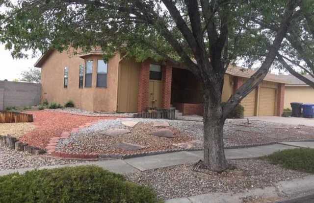 5601 Chelwood Park Blvd Ne photos photos