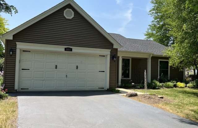 1811 Mission Hills Drive - 1811 Mission Hills Drive, Elgin, IL 60123