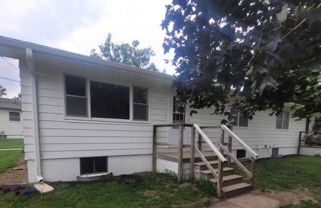 2216 Lincoln Avenue photos photos
