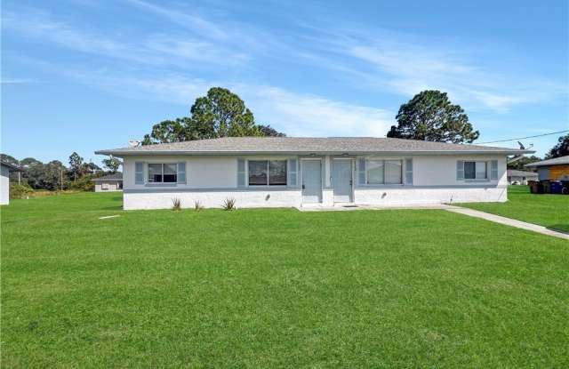 121 Gordon Avenue S - 121 Gordon Avenue South, Lehigh Acres, FL 33973