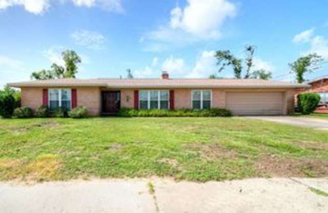 919 Huntingdon Rd photos photos