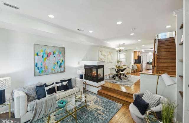2009 VERMONT AVENUE NW Gallery 4