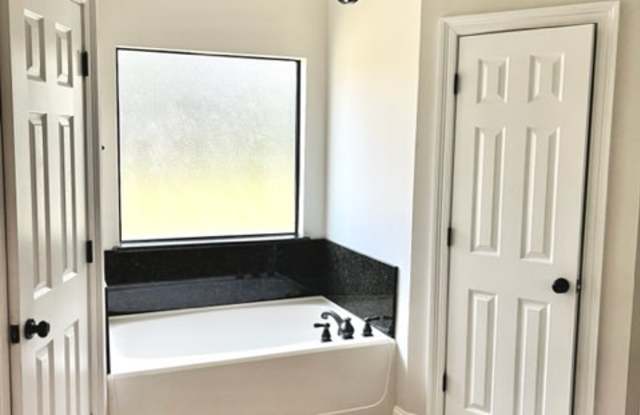 48686 North Prevost Lane Gallery 4