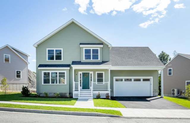 4 Woodland Road - 4 Woodland Road, Essex County, MA 01810
