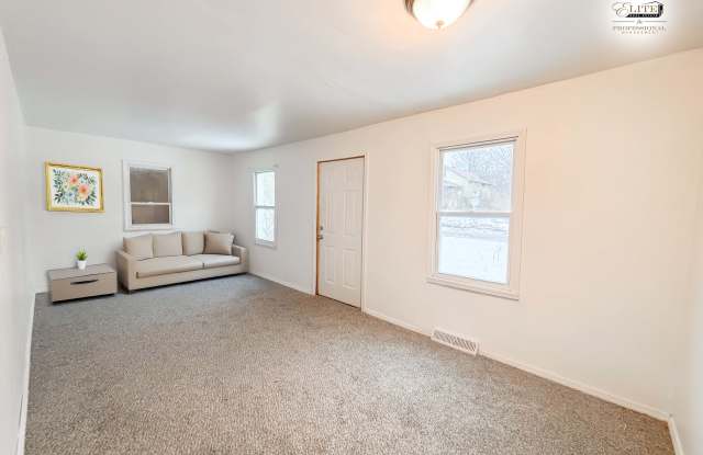1080 Rex Ave photos photos