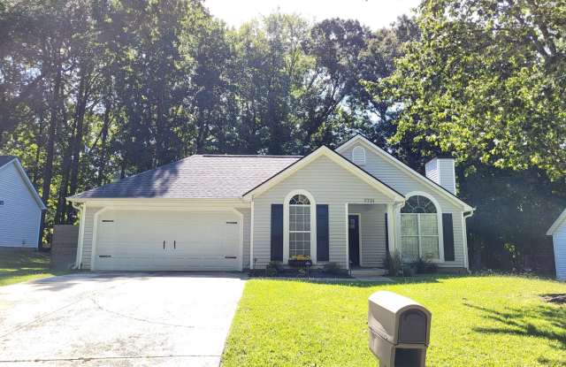 3 bedroom Ranch Gallery 1