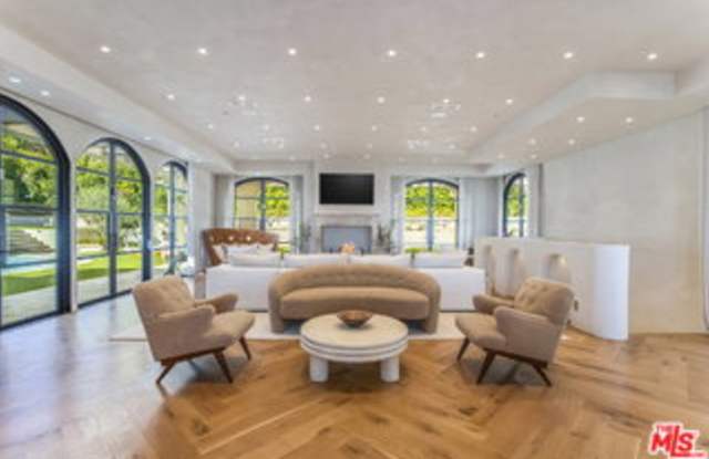 30125 Harvester Road Gallery 3