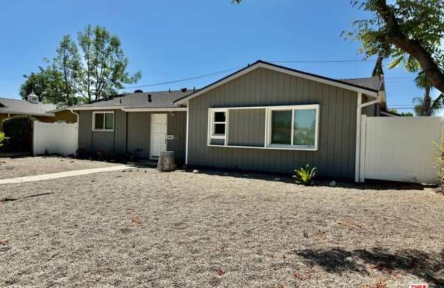 23838 Victory Blvd photos photos